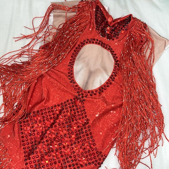 Red fringe burlesque bodysuit - Picture 2 of 4